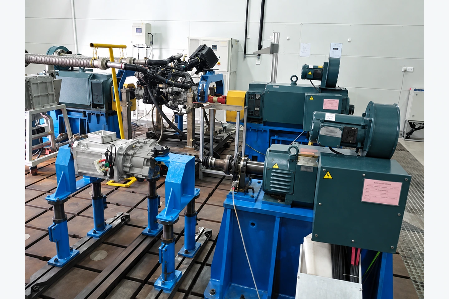 Powertrain and hybrid system test benches